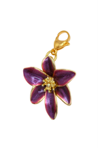 Charm rosette
